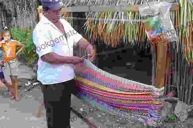 Artisans Weaving Hammocks In Hamcuy Maya A Photographer S Guide To The Puuc Route